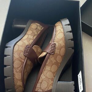 Coach Brown Patterned Loafers